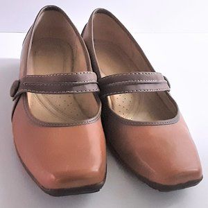 NATURALIZER Women's Shoes Mary Janes Tan Heels Size 7.5 New
